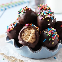 Crispy Peanut Butter Balls: Quick & Easy Anytime Snack